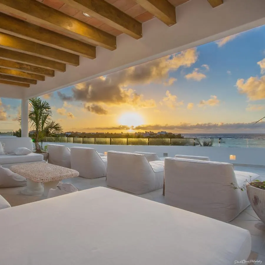 8 Bedroom Luxury Villa With Private Chef Included 툴룸